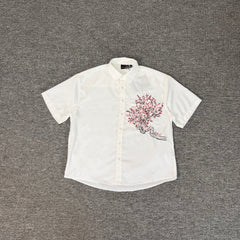 Derschutze high-street heavy-duty floral embroidered short-sleeved shirt, unisex collared trendy and versatile top.