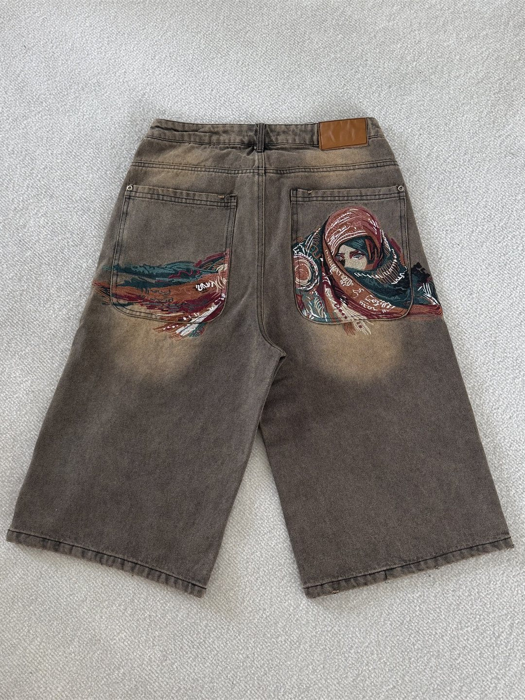 derschutze American retro heavy embroidered jeans for men and women, summer loose straight leg five-point pants