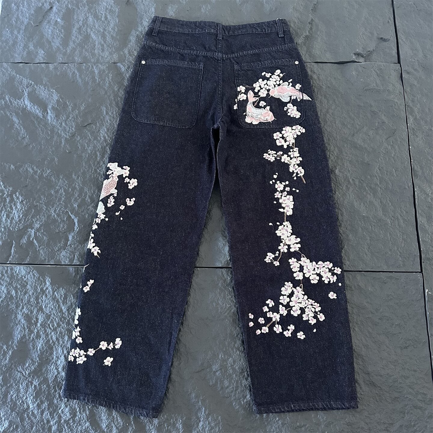 derschutze American retro heavy embroidery washed distressed jeans, unisex loose wide-leg trendy trousers