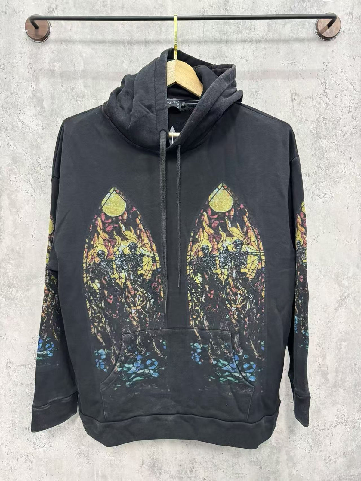 WHO DECIDES WAR Gothic Graphic Hoodie Unisex Oversized Streetwear Pullover Sweatshirt