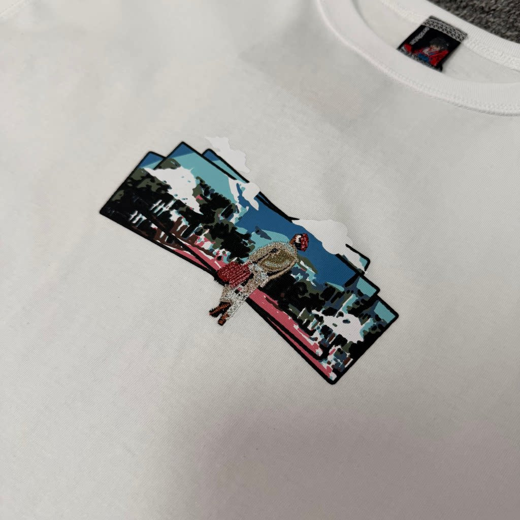 Derschutze Summer New Loose Crew Neck Short Sleeve T-Shirt, Unisex Casual Embroidered Print Top