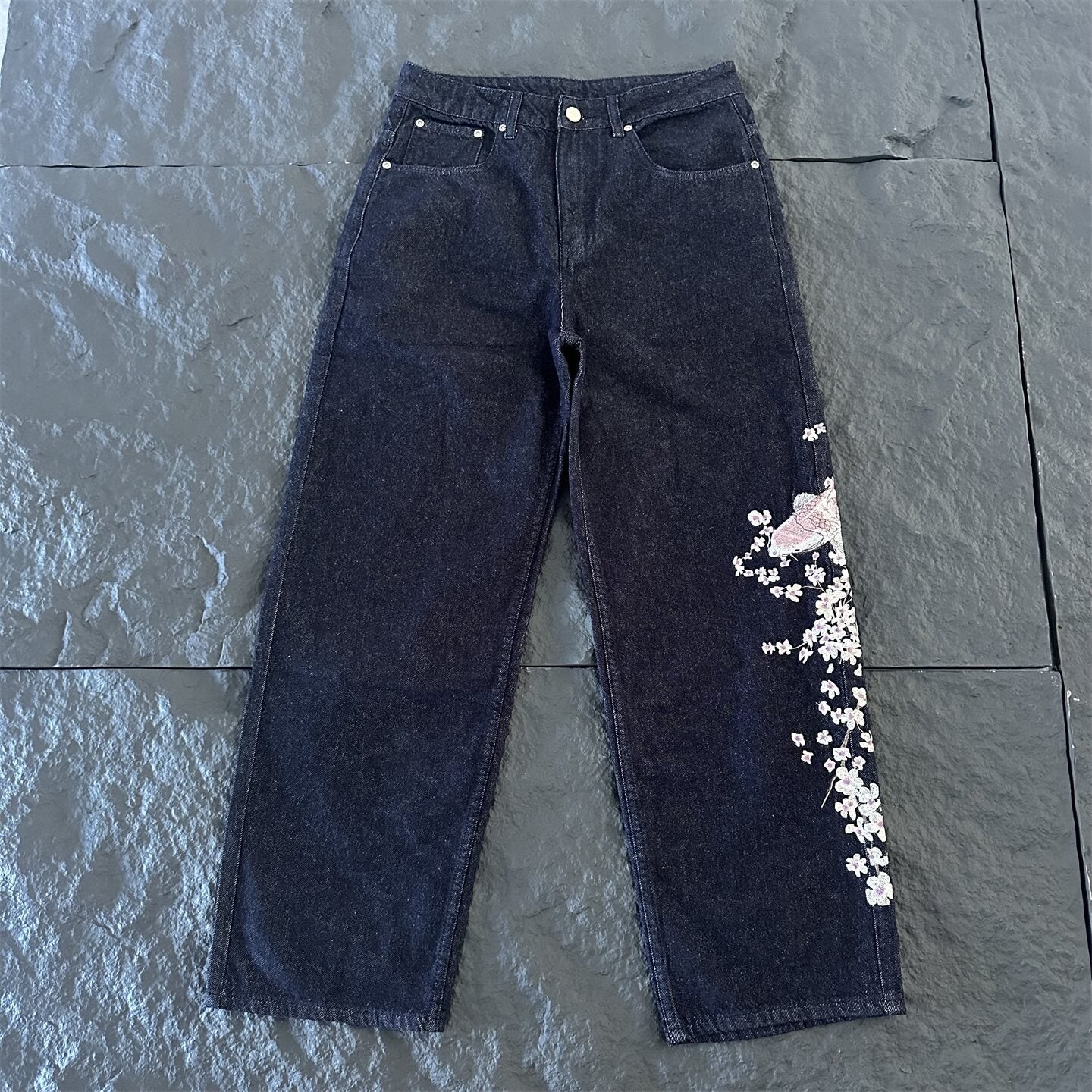 derschutze American retro heavy embroidery washed distressed jeans, unisex loose wide-leg trendy trousers