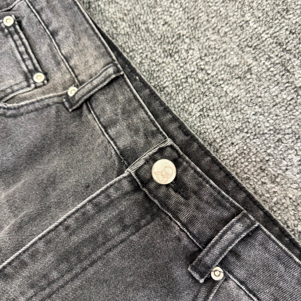 derschutze kOI FISH BLACK WASHED DENIM Koi Embroidered Washed Jeans