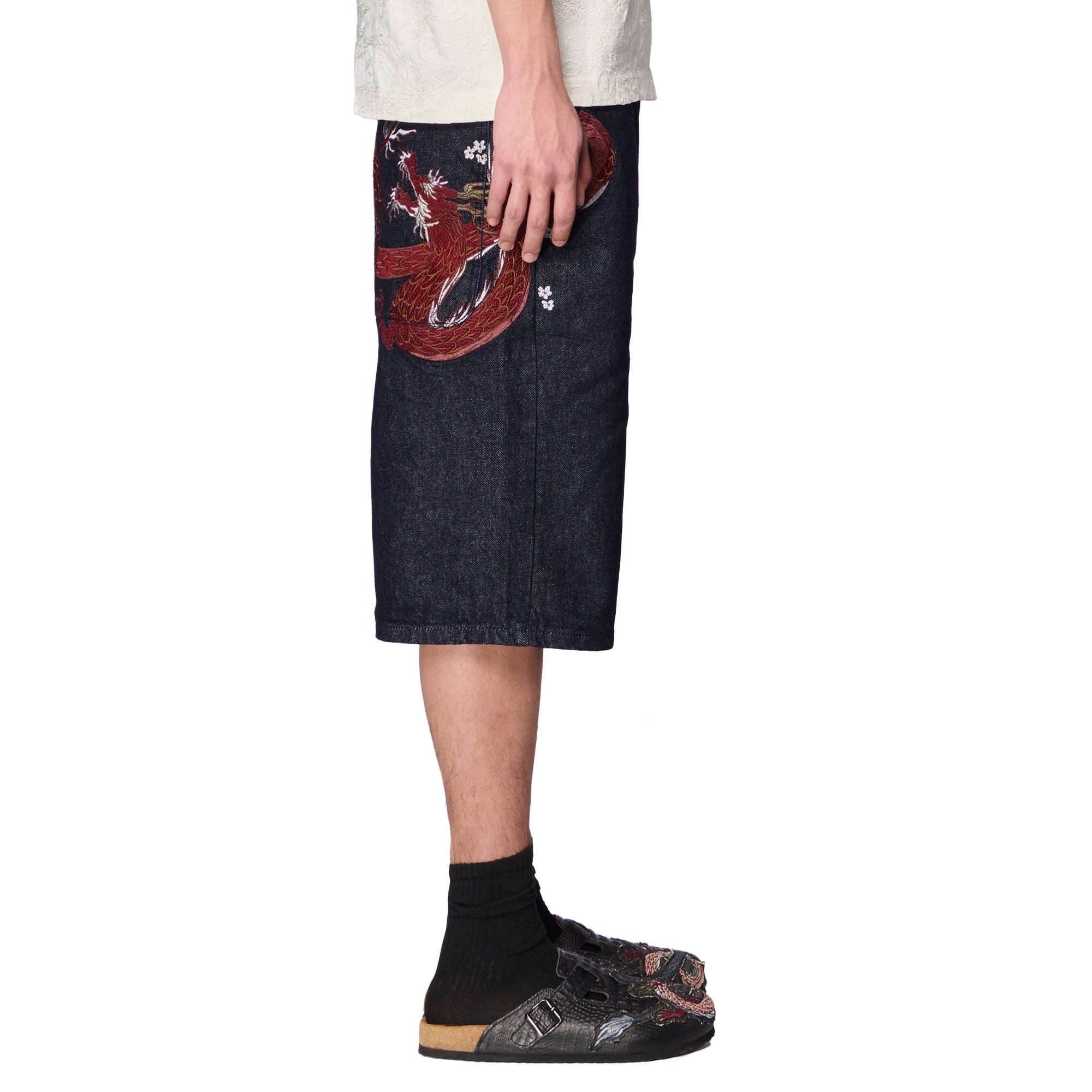 "yakuza" indigo raw Jorts 01